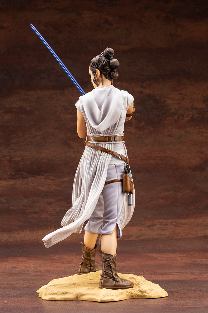 ArtFX Star Wars: The Rise of Skywalker Rey Statue