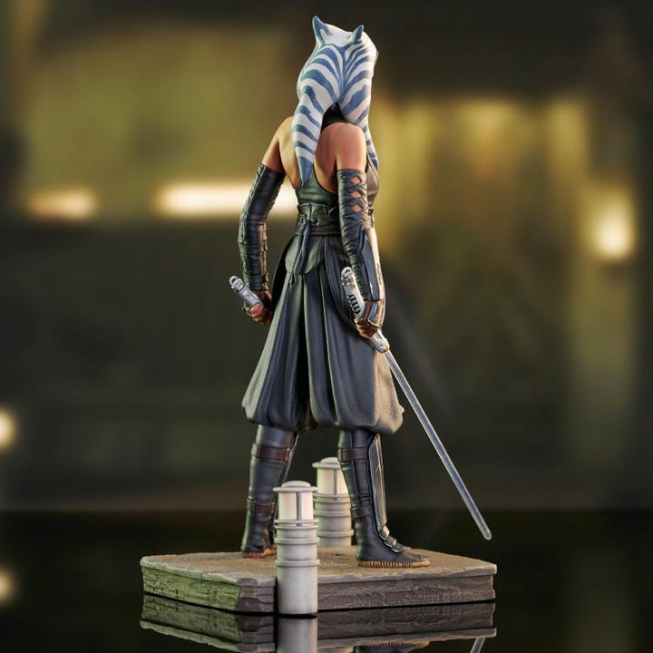 Star Wars Premier Mandalorian Season 2 Ahsoka Statue