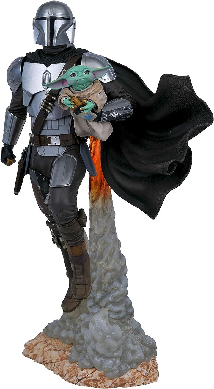 Star Wars Milestones: The Mandalorian & Child Statue