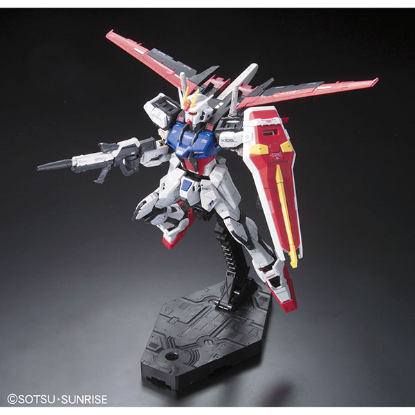 Gundam Model Kit: RG Gundam SEED- #3 GAT-X105 Aile Strike Gundam