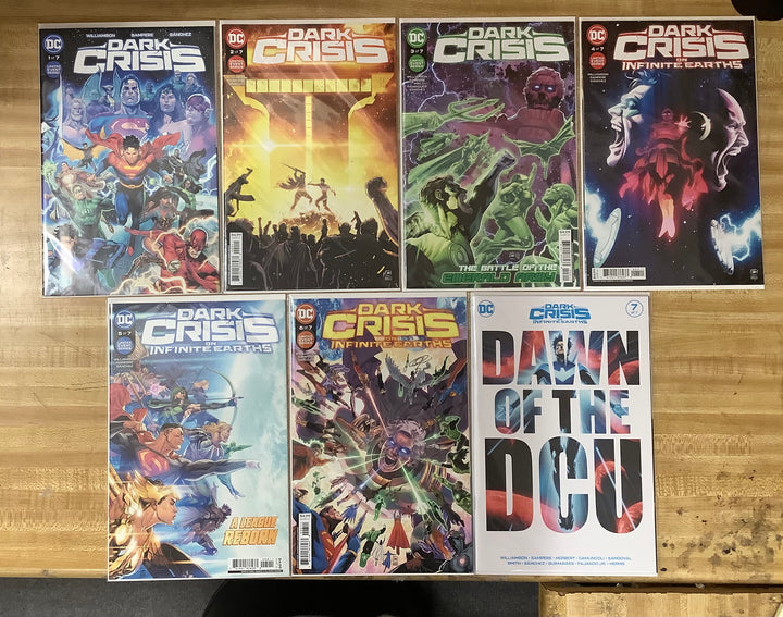 Lot of 31 Dark Crisis (2022) DC Comic Books Complete Event Run with All Tie-Ins!