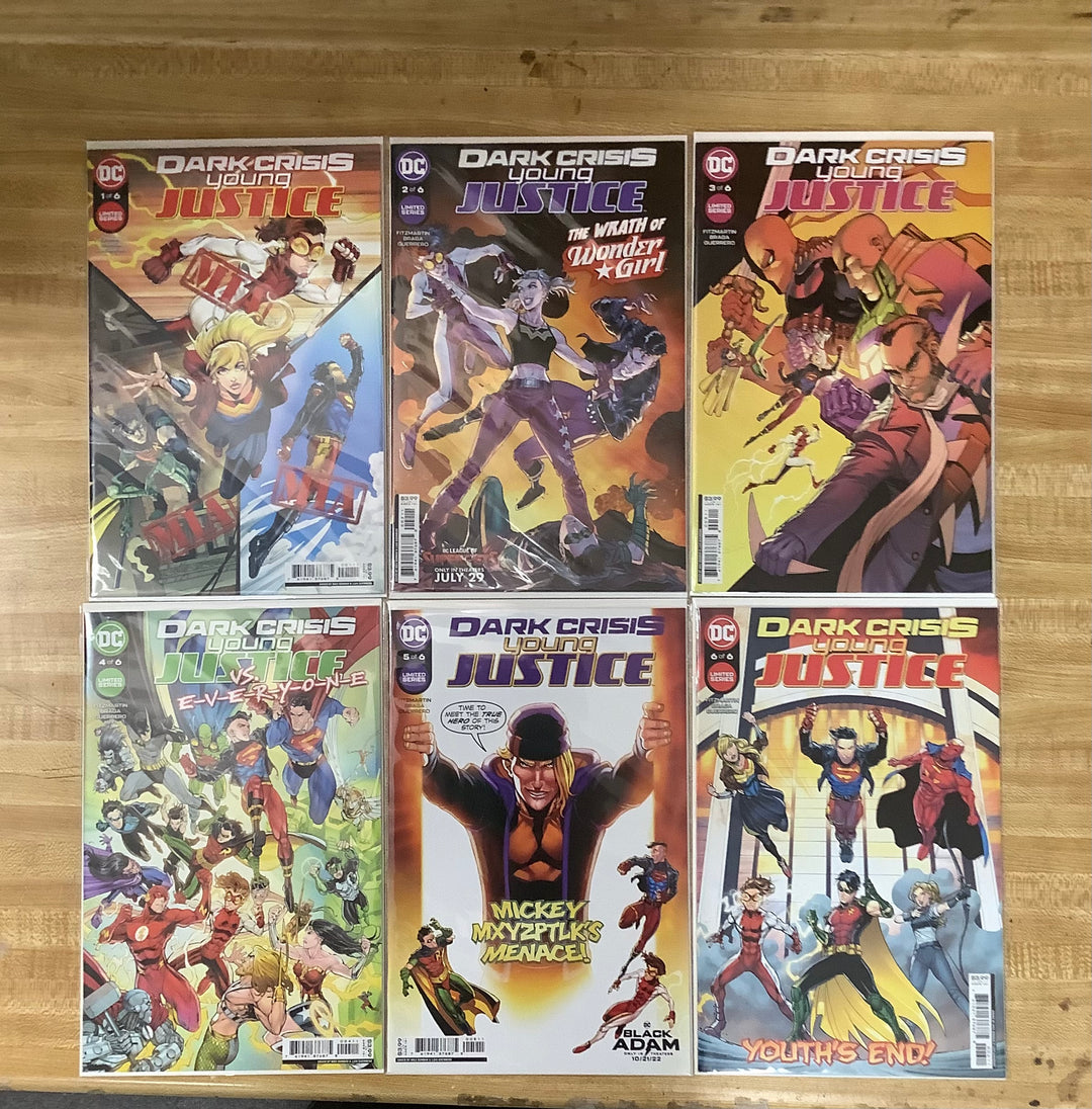 Lot of 31 Dark Crisis (2022) DC Comic Books Complete Event Run with All Tie-Ins!