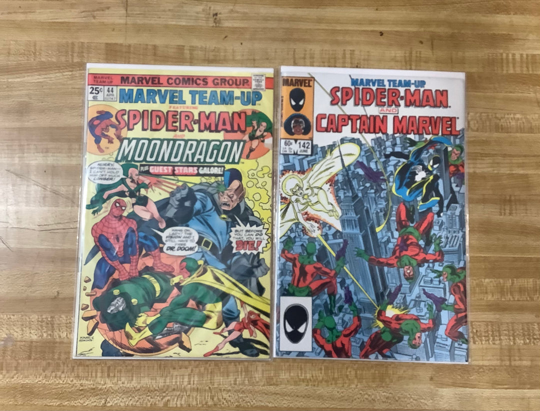 Lot of 2 Marvel Team-Up (1976) Marvel Comic Books #44 & #142 Assortment Set <OXL-01>