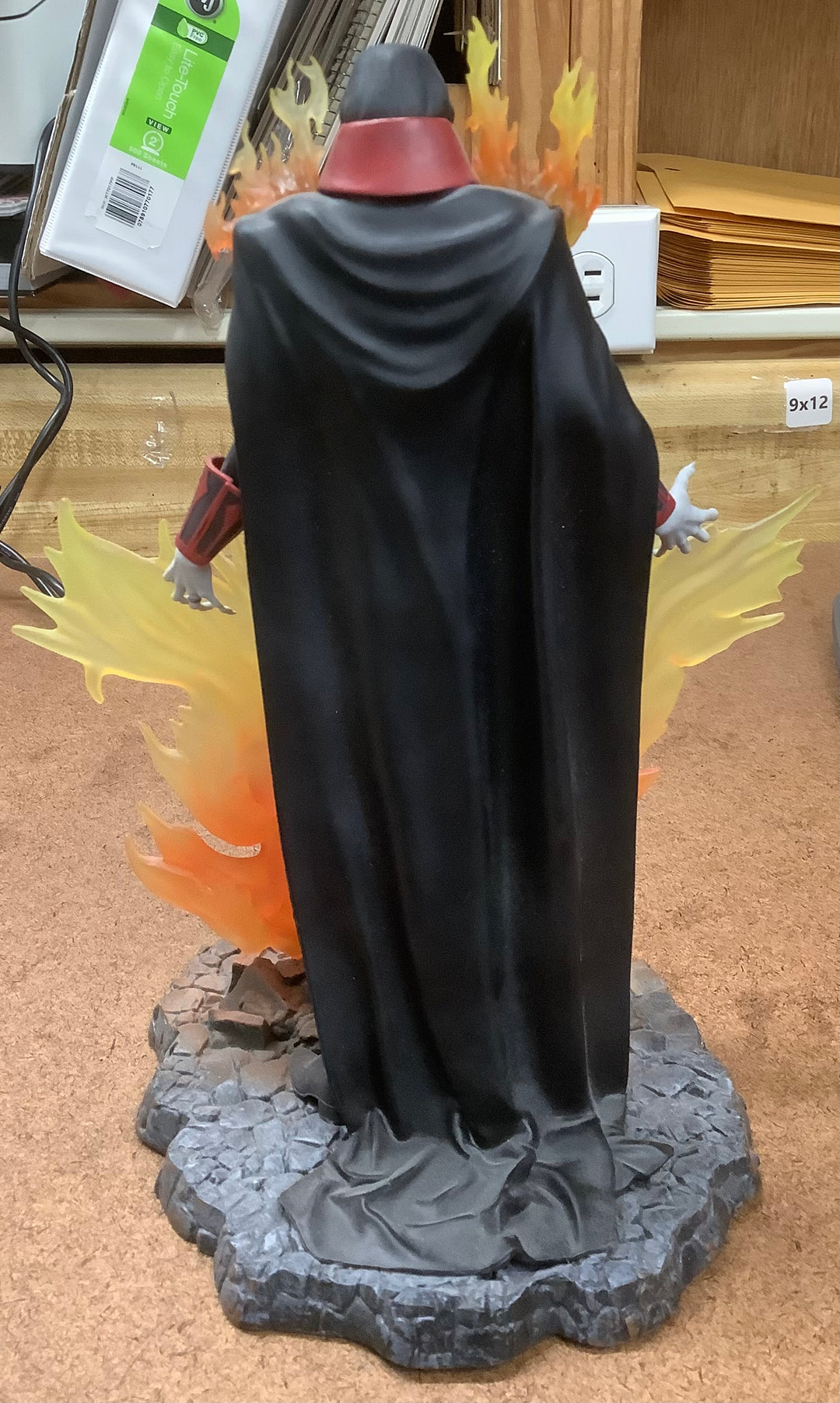 Castlevania Dracula Gallery Statue PVC Diorama Figure Diamond Select <CONSIGNMENT>