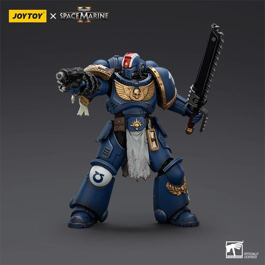 Warhammer 40k: Ultramarines - Lieutenant Titus (Collectors Edition) Action Figure