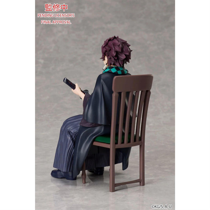 Demon Slayer: Kimetsu No Yaiba - Tanjiro Kamado (Non-Scale Statue)