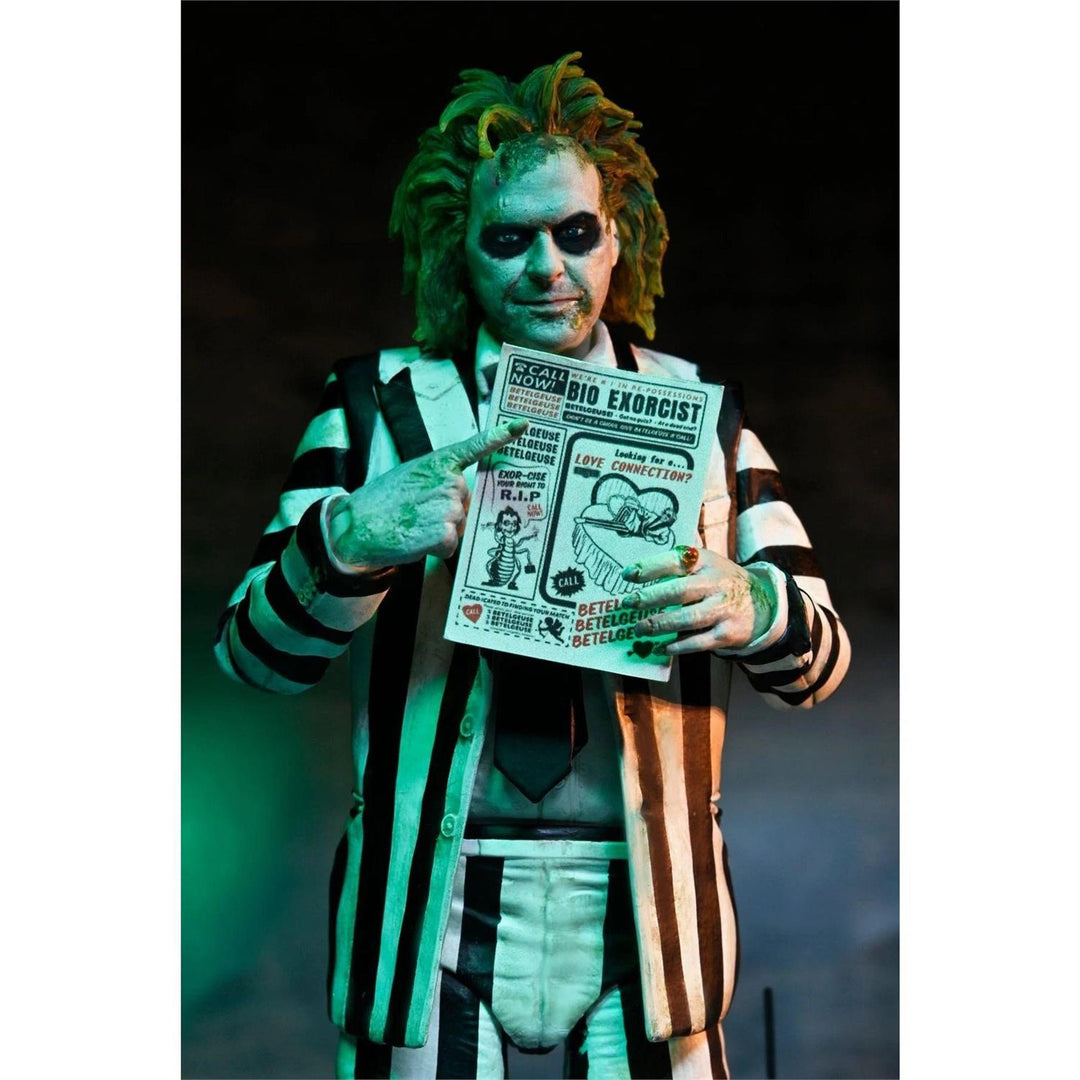 BEETLEJUICE BEETLEJUICE: ULT STRIPED SUIT - BEETLEJUICE (7IN AF)