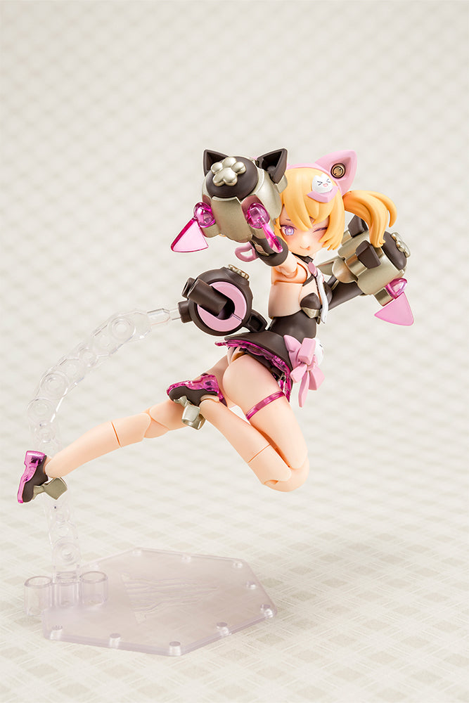 PUNI MOFU: KURO MAO - Plastic Model Kit