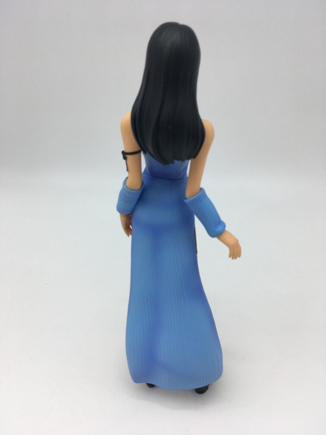 FINAL FANTASY VIII Rinoa Heartlilly 1/6 Scale Figure