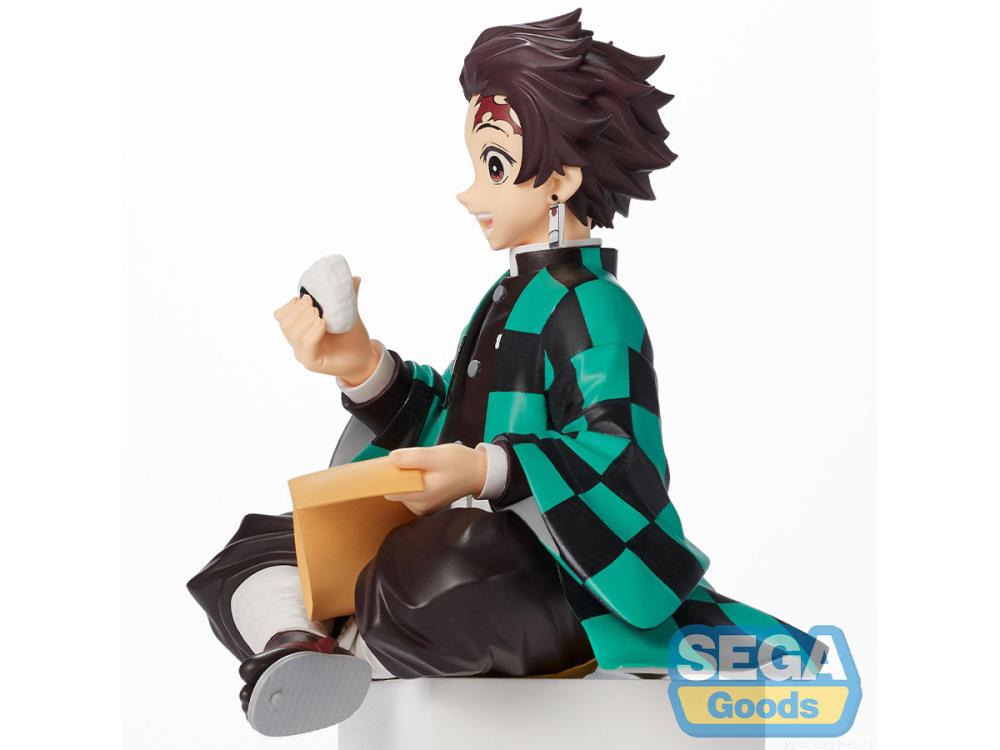 Demon Slayer: Kimetsu no Yaiba Tanjiro Kamado Premium Perching Figure